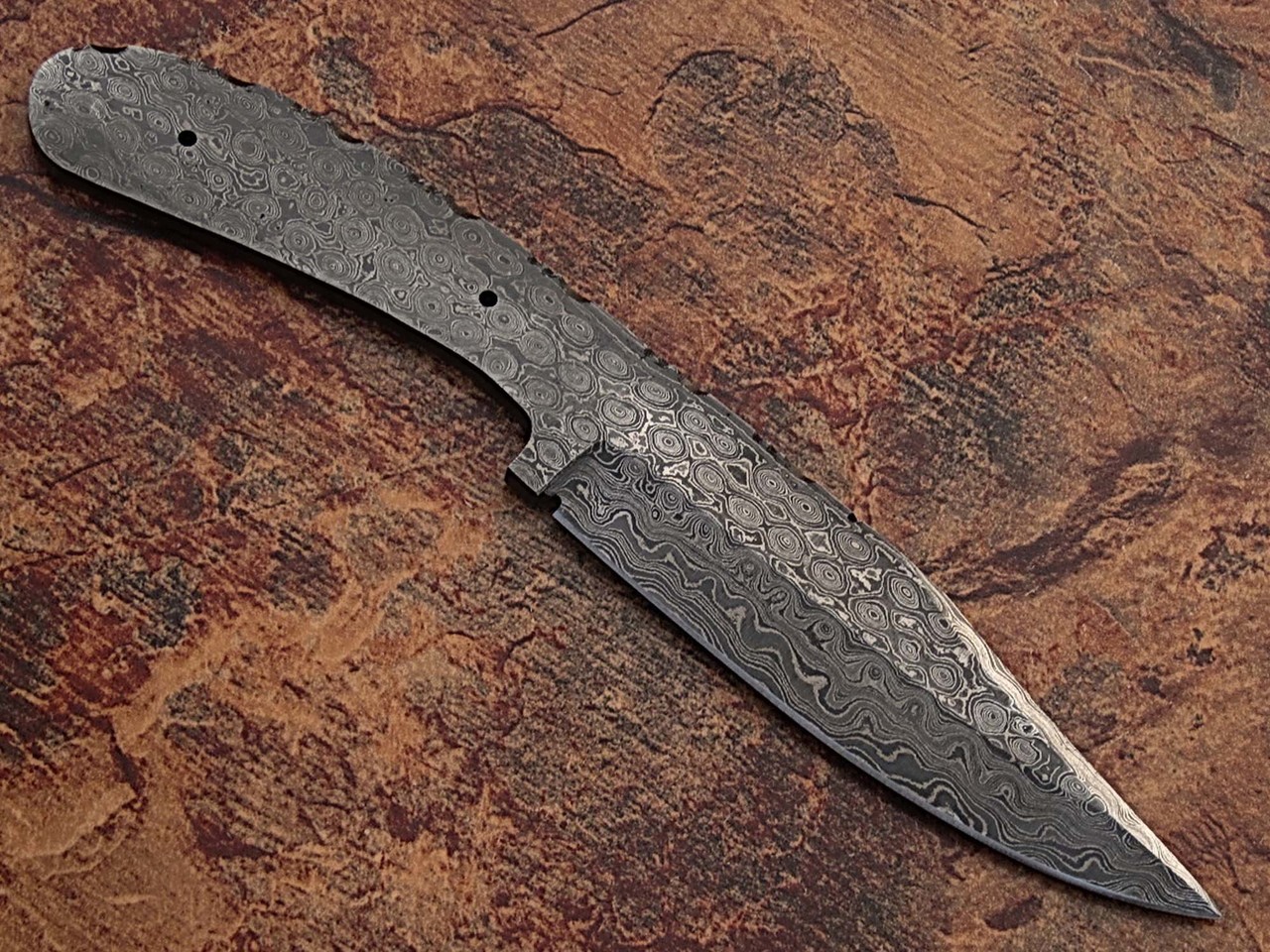 White Deer Damascus Blank Knife Full Tang Bird Eye Pattern Welded Skinner Blade