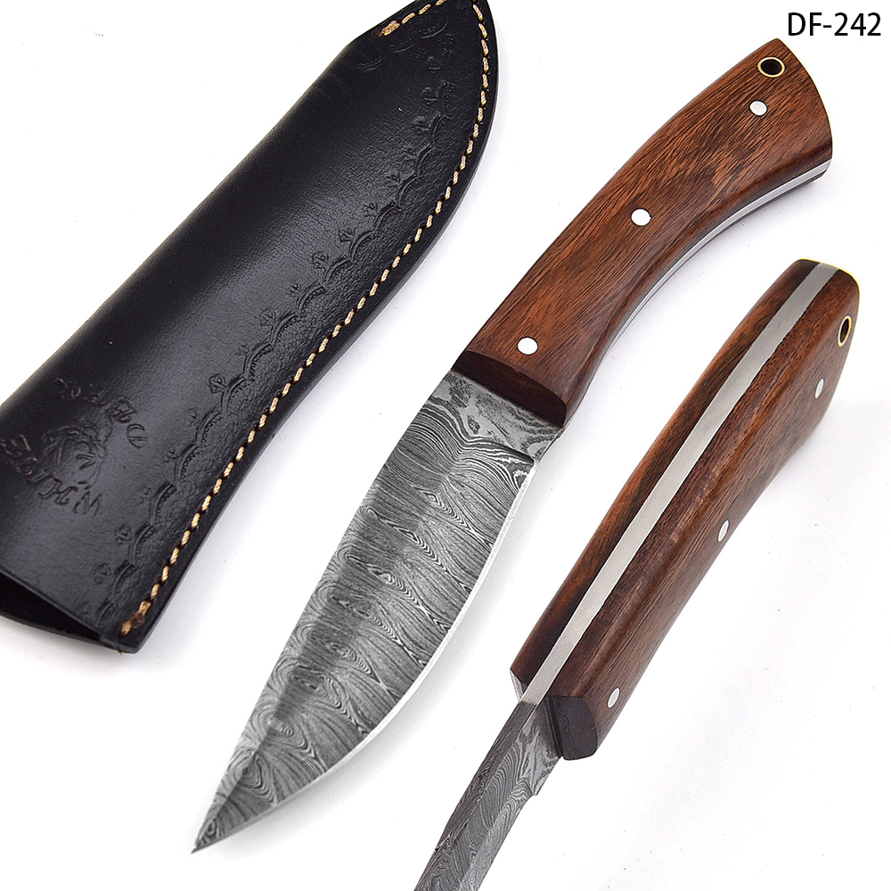 White Deer  Damascus Hand Forge Curved Skinner Hunter Knife Cocobolo Wood Handle