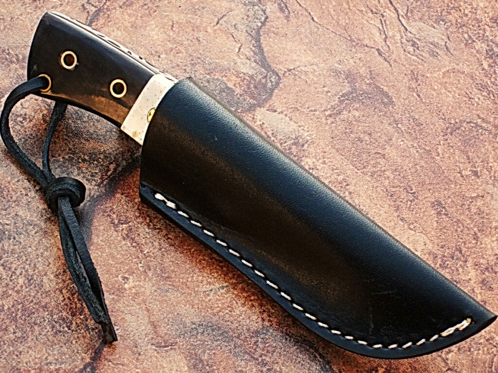 White Deer General Patton's Custom Damascus Knife 1095 HC Steel Razor Sharp