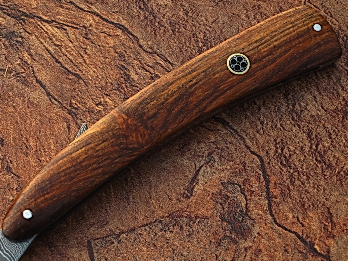 White Deer Custom Made Damascus Steel Straight Razor w/ Wood Handle & Sheath