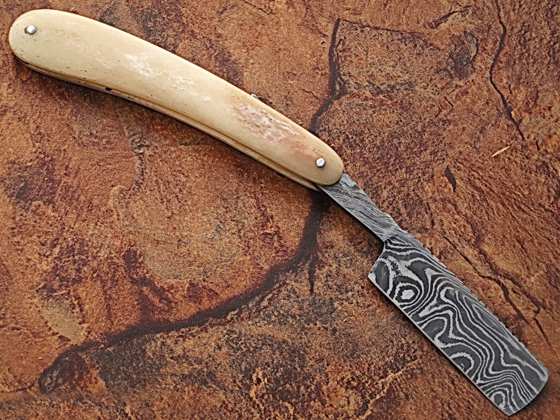 Custom Made Damascus Steel Straight Razor w/ Camel Bone Handle w
