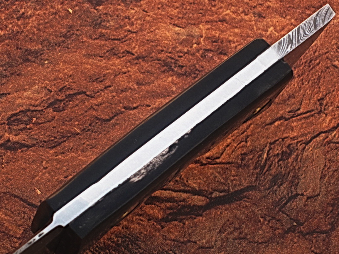 White Deer Tracker Damascus Steel Wharncliffe Tanto Guthook Skinner