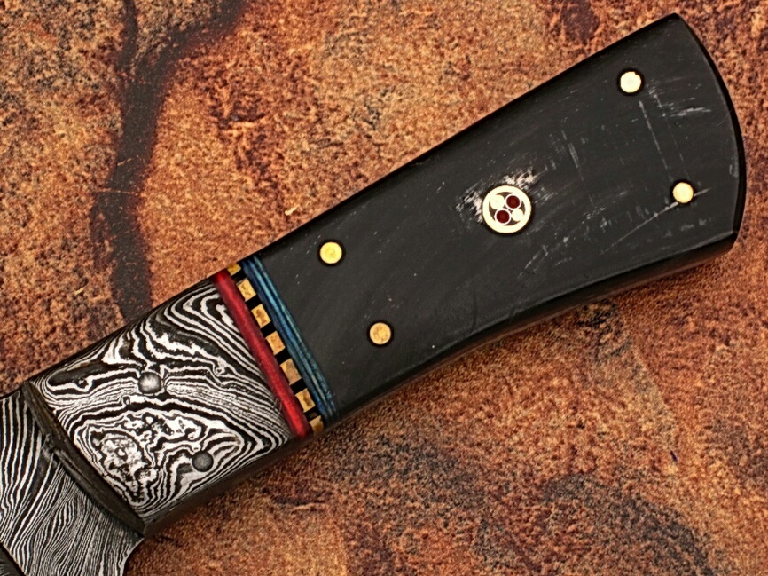 White Deer Damascus Steel Custom Handmade Skinner  Knife Buffalo Handle