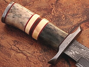 WHITE DEER Damascus Steel Hunting Knife w/ Giraffe & Camel Bone
