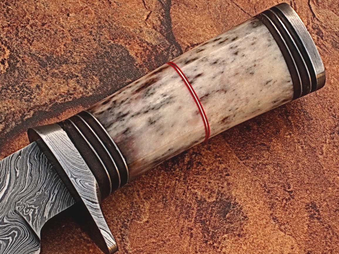 Out Class  Damascus Steel Hunting Knife w/ Giraffe Bone Handle