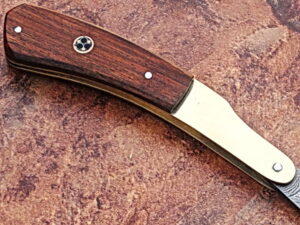 White Deer Damascus Steel Straight Razor w/ Wood & Brass Handle