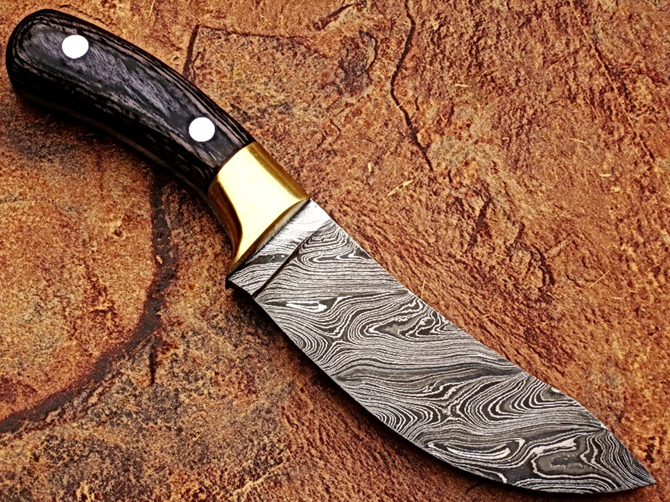 White Deer Custom Made Damascus Steel  Exotic Wood handle Buffalo Skinner