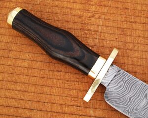 Whit Deer Damascus Steel  Steel Laredo Bowie Black Micarta  wood Handle