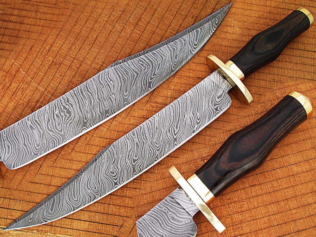 Whit Deer Damascus Steel  Steel Laredo Bowie Black Micarta  wood Handle