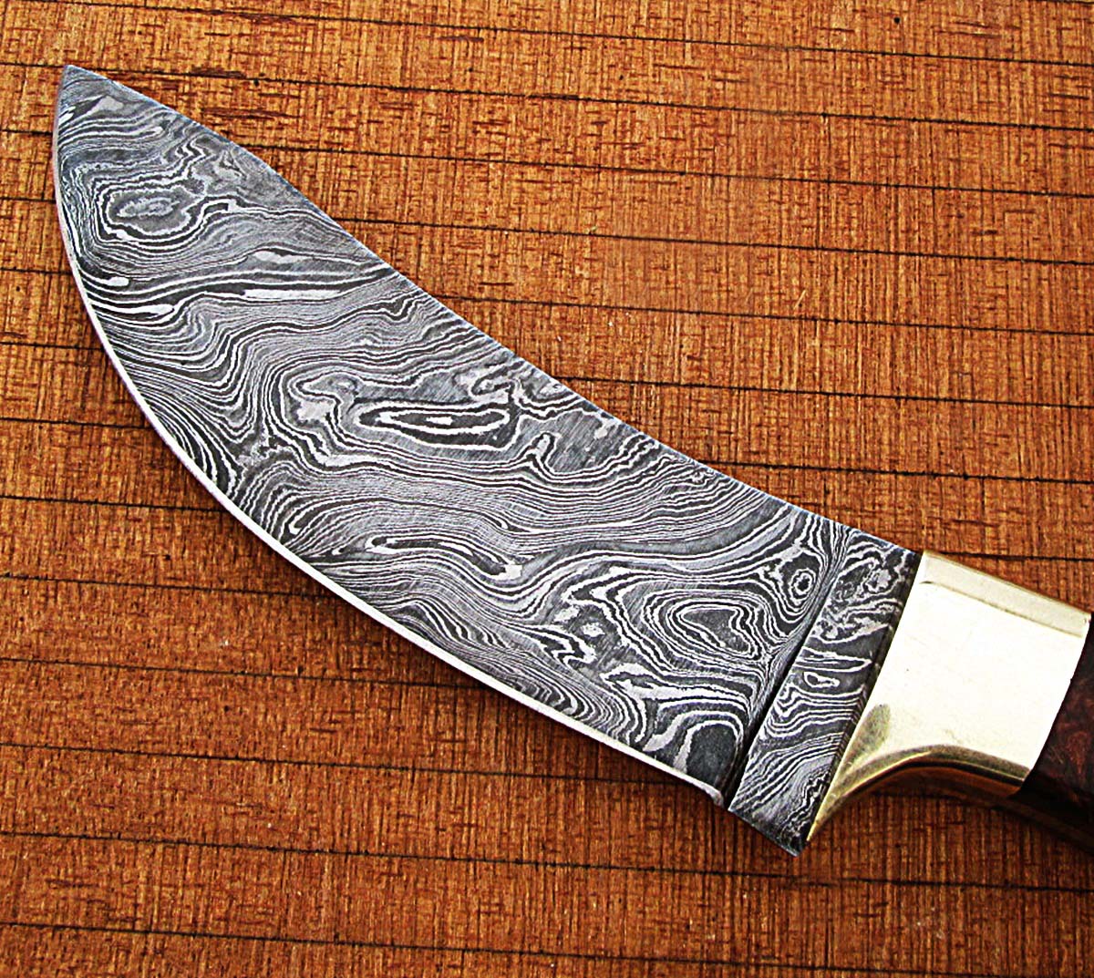CUSTOM MADE DAMASCUS BUFFALO SKINNER KNIFE