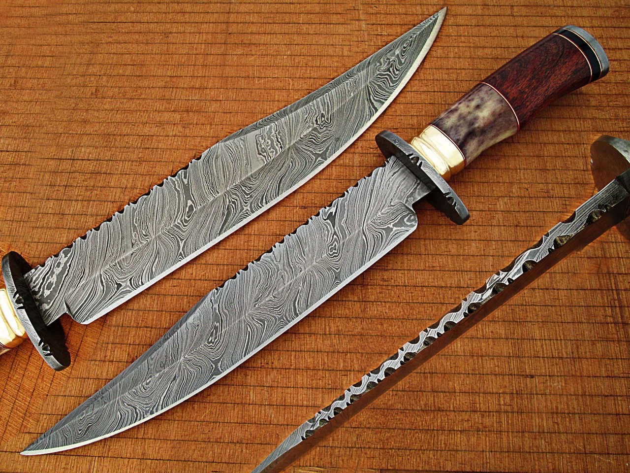 White Deer Damascus Steel Bowie Knife W/Giraffe Bone & Rose Wood Handle