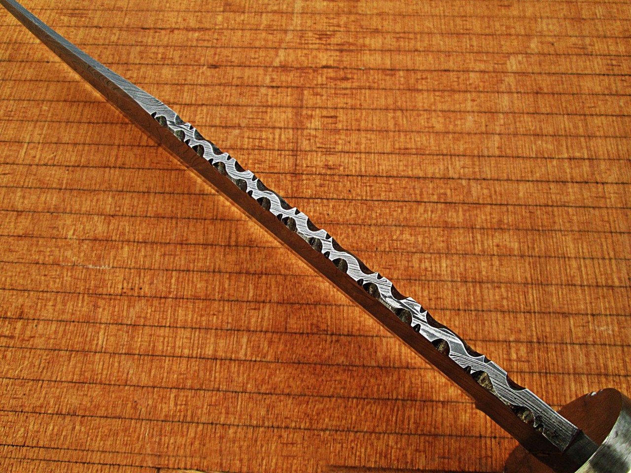 White Deer Damascus Steel Bowie Knife W/Giraffe Bone & Rose Wood Handle