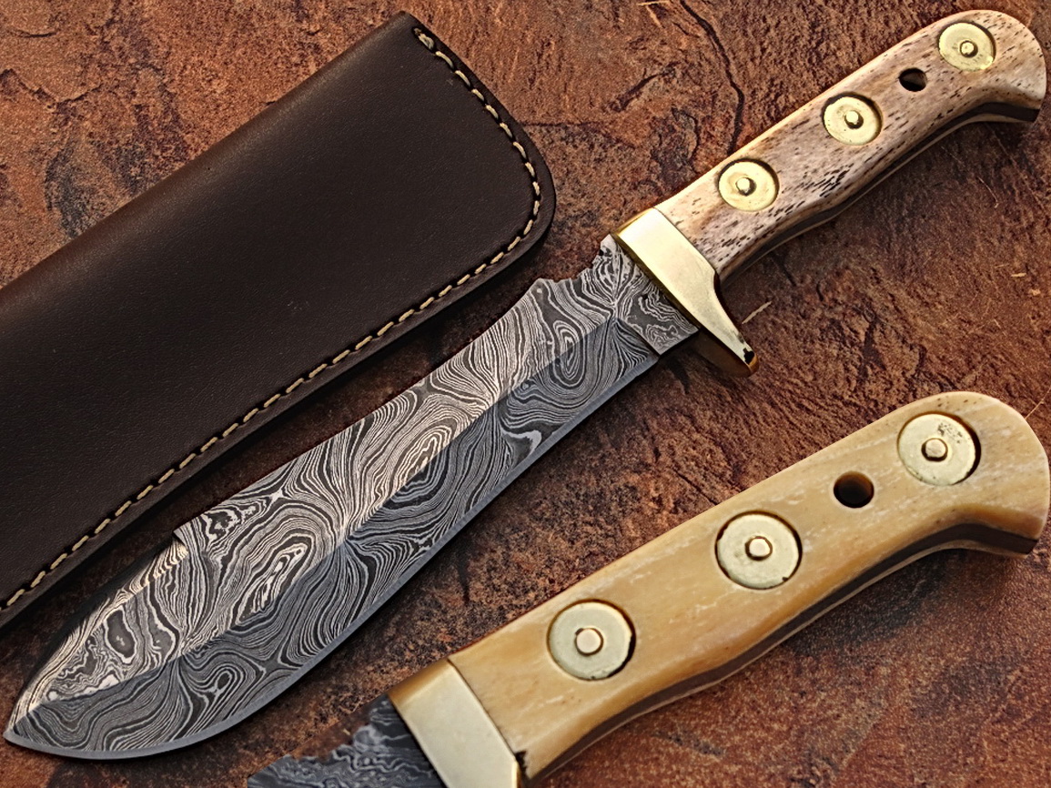 WHITE DEER MAGNUM Damascus Steel Handmade Hunting Knife w Authentic Buffalo Bone Handle