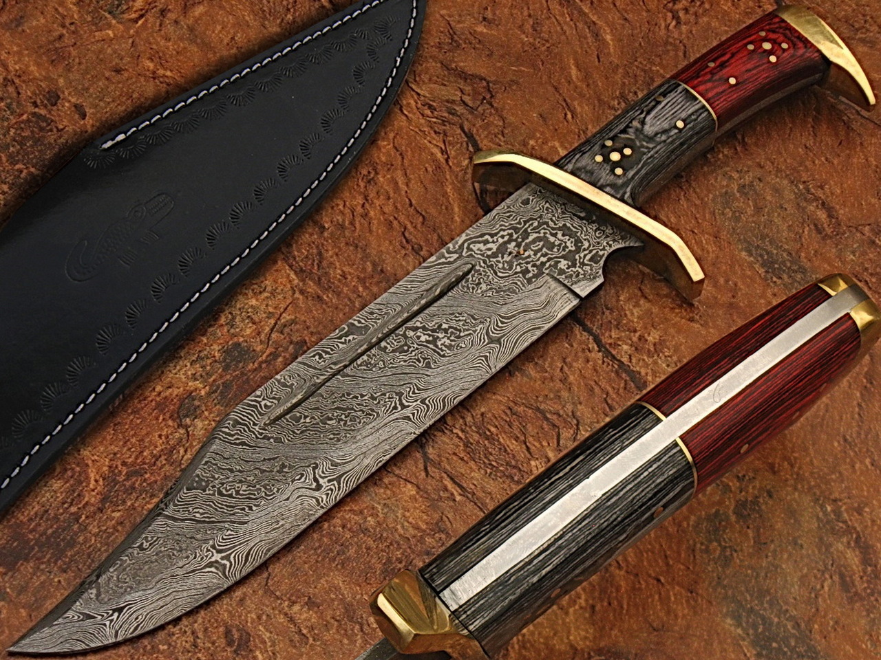 White Deer Damascus Steel Rattler Bowie Knife Frost Wood Handle