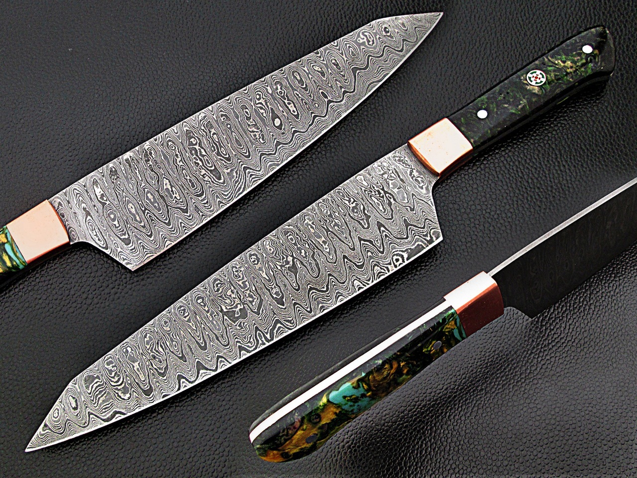 Damascus Steel Santoku Forged Chef Knife Hazel Resin Grips by White Deer