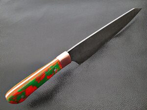 ULTRA SHARP Santoku Forged Chef Knife Damascus Steel Red/Green Resin Grips by White Deer