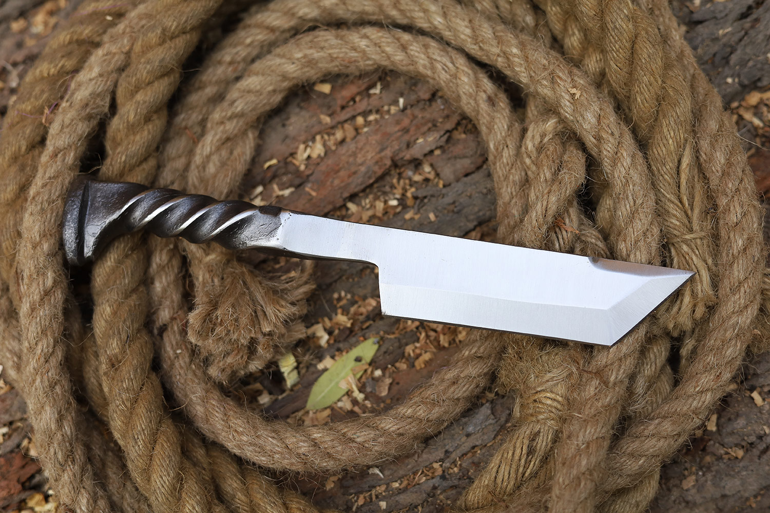 Twisted Railroad Spike Carbon Steel Japanese Tanto Knife Silver Finish