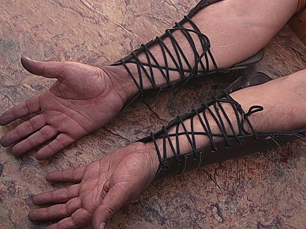 Brown Leather Cow Skin Armor Pointed Tip Fantasy Medieval Cuff