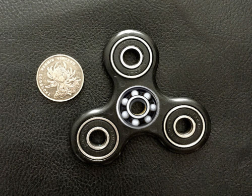 Tri-Spinner Fidget Toy Ceramic EDC Hand Finger Spinner Desk Focus BLACK