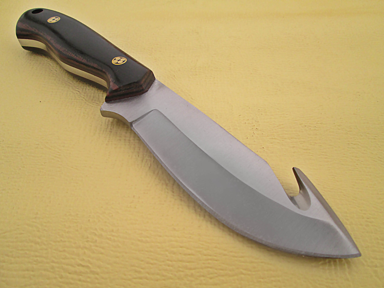 Case of 6pcs WHITE DEER Guthook Ranger Series J2 Steel Skinner Knife Micarta + Wood Grips